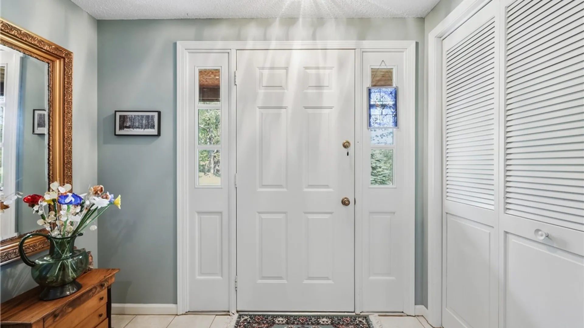 Property at 186 Wedgewood Drive, Amherst, NY 14221 4