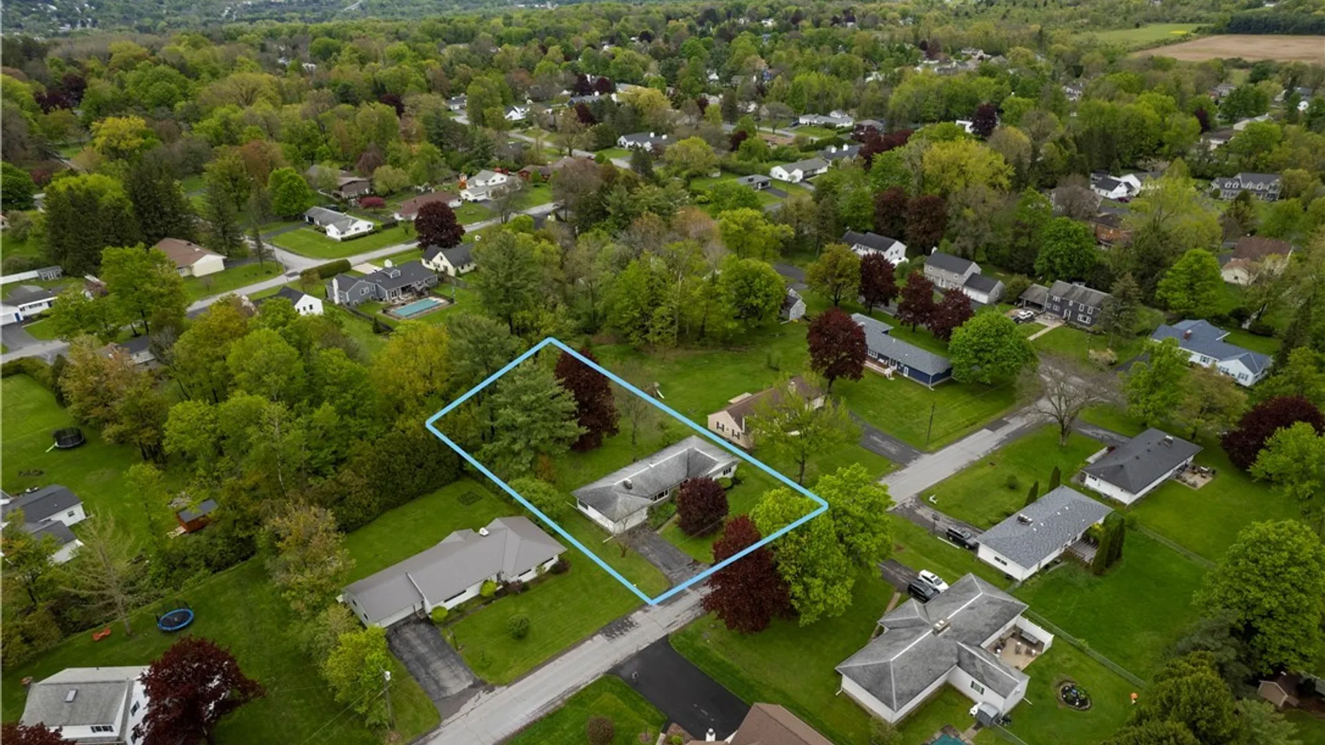 Property at 7 Knollwood Road, New Hartford, NY 13413 46