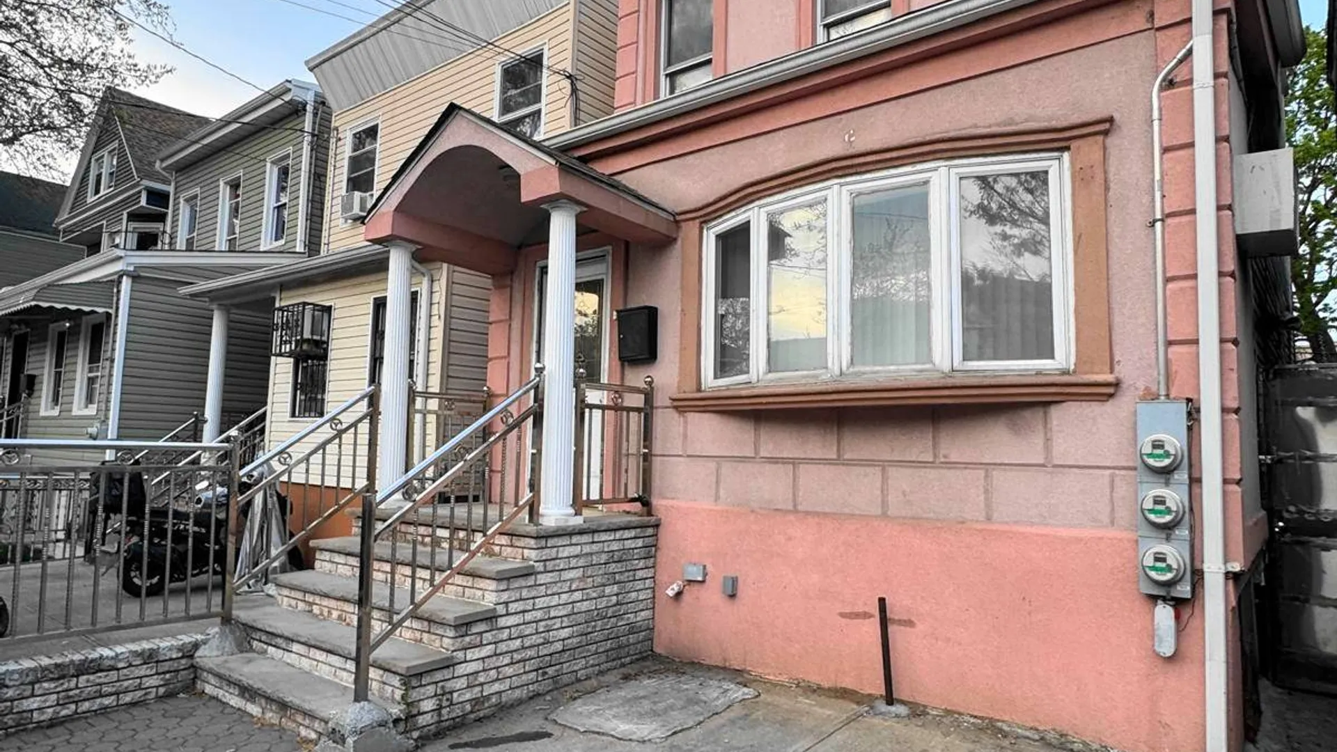 Property at 125 Crystal St, Brooklyn, NY 11208 3