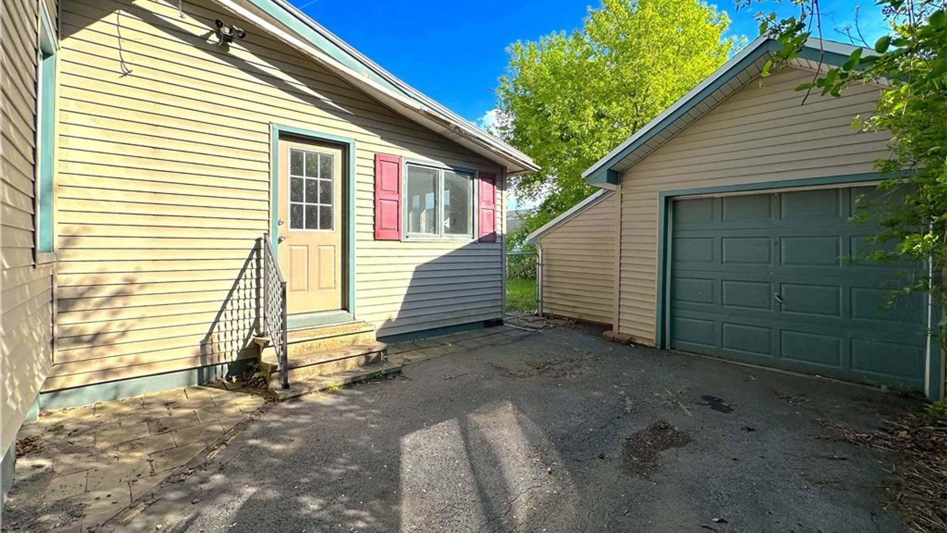 Property at 2003 Ann Street, Utica, NY 13502 28