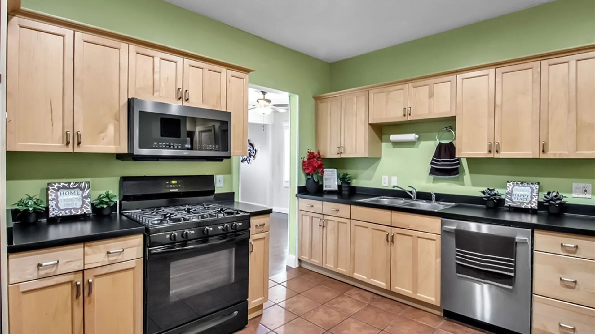 Property at 5302 Broadway Street, Lancaster, NY 14086 10