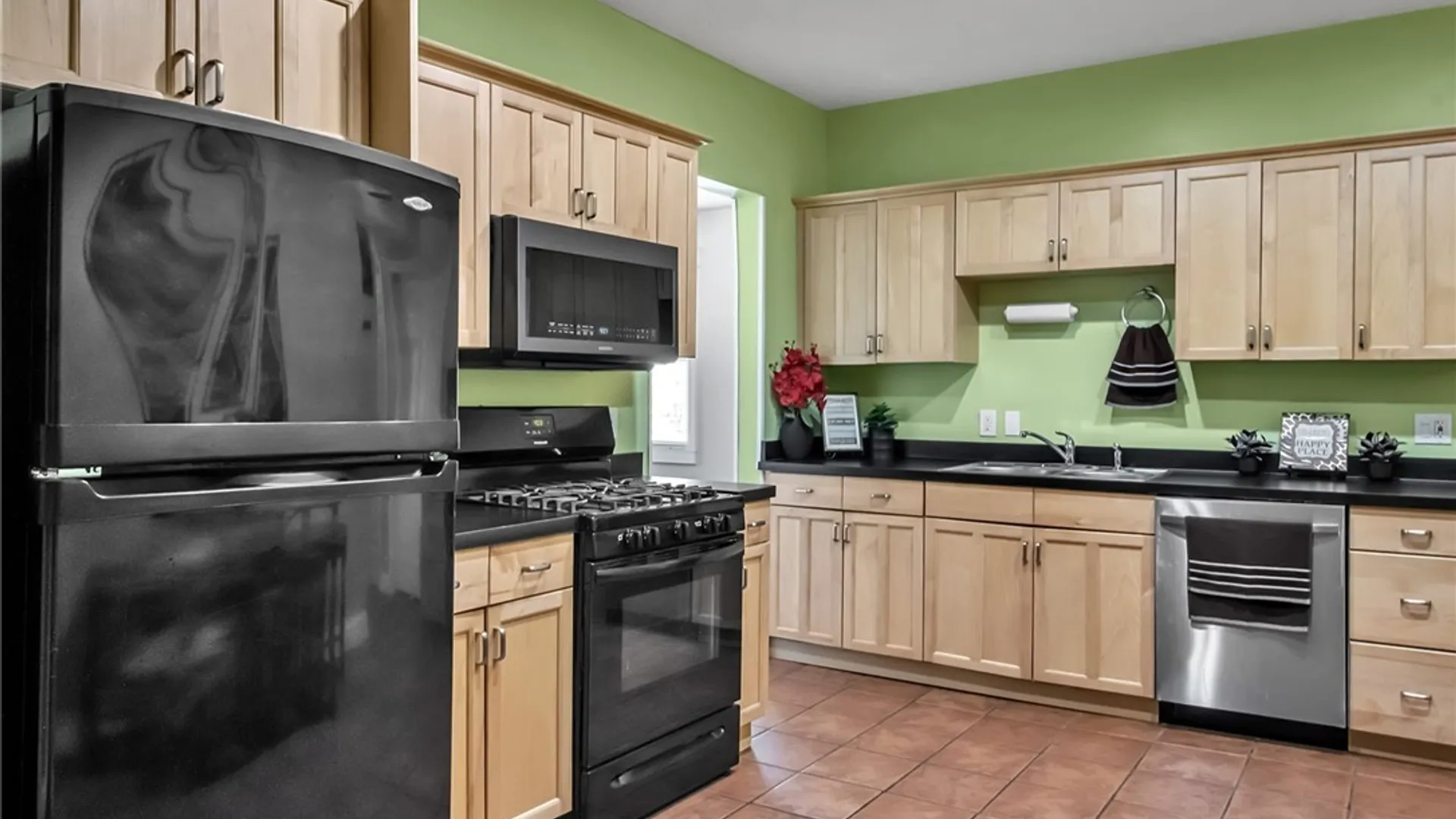 Property at 5302 Broadway Street, Lancaster, NY 14086 11