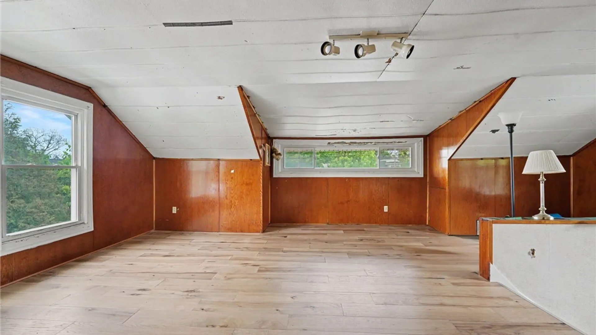 Property at 51 Highland Avenue, Hamburg, NY 14075 33