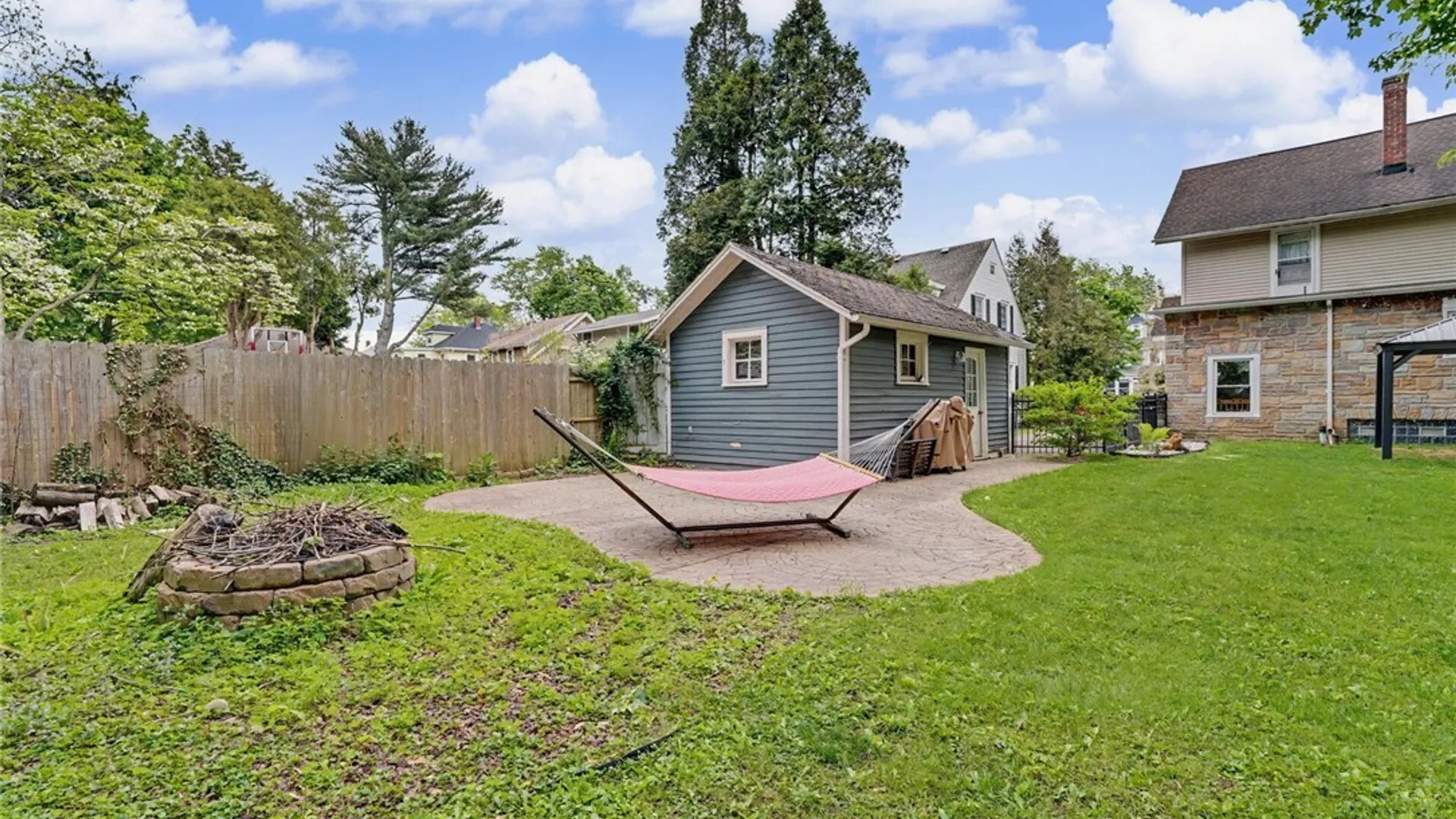 Property at 51 Highland Avenue, Hamburg, NY 14075 6