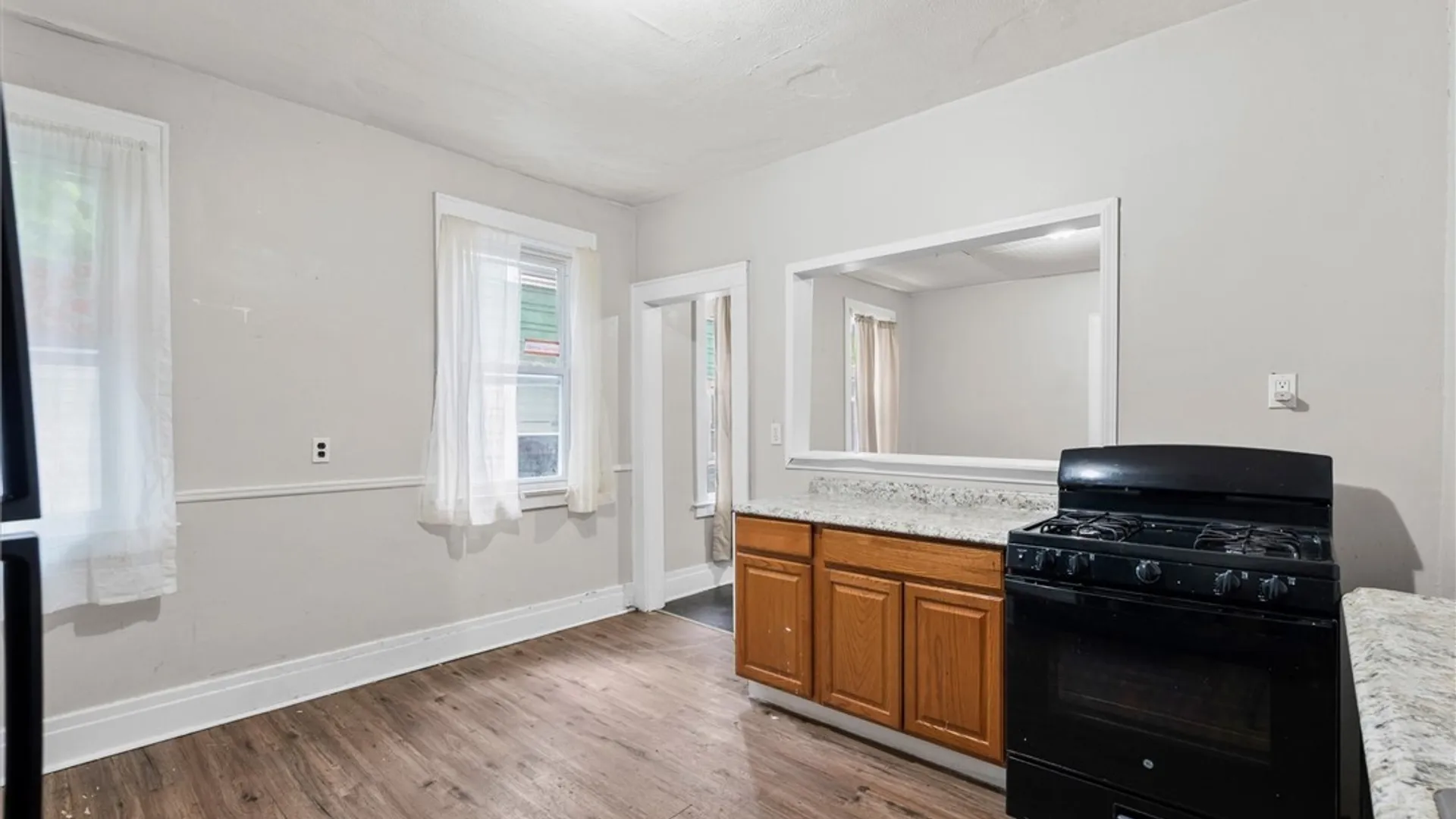 Property at 172 S Midler Avenue, Syracuse, NY 13206 22