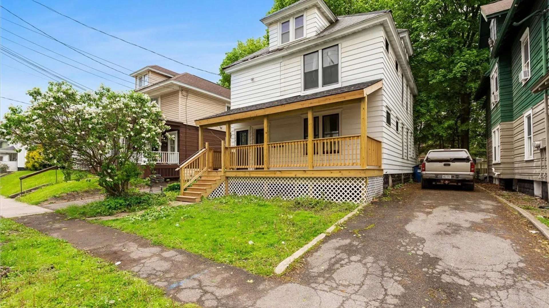 Property at 172 S Midler Avenue, Syracuse, NY 13206 3