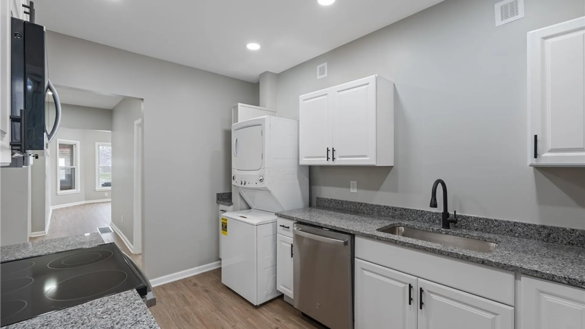 Property at 212 Lexington Avenue, Syracuse, NY 13210 11