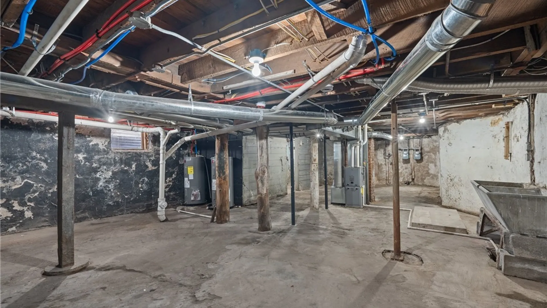 Property at 212 Lexington Avenue, Syracuse, NY 13210 40