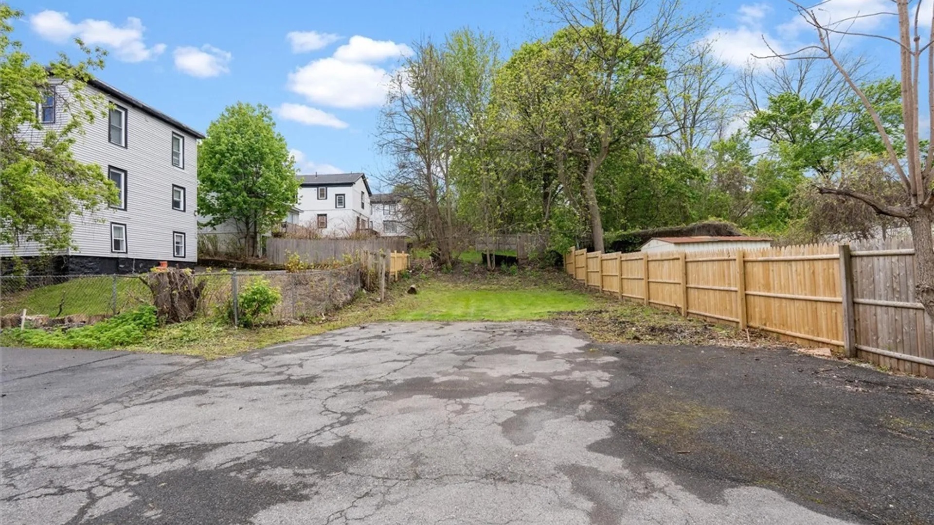 Property at 212 Lexington Avenue, Syracuse, NY 13210 44