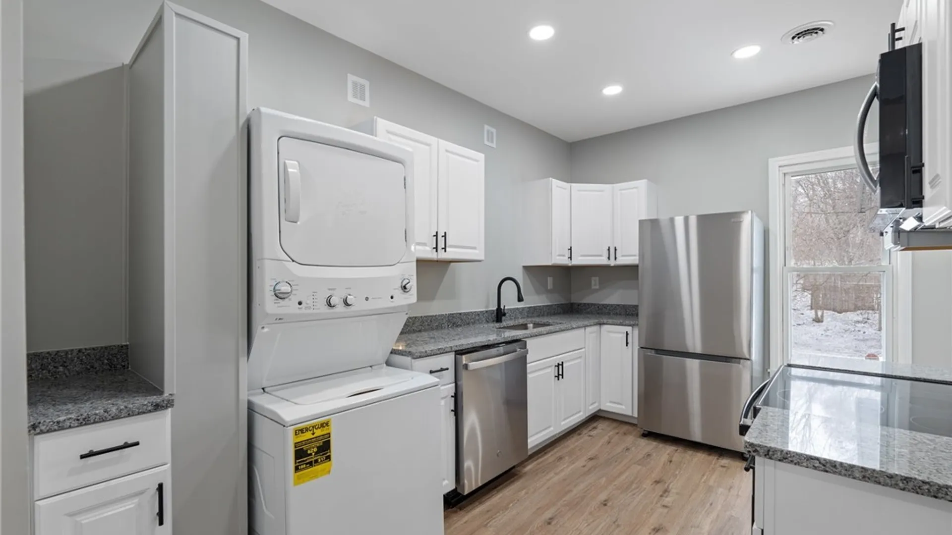 Property at 212 Lexington Avenue, Syracuse, NY 13210 5