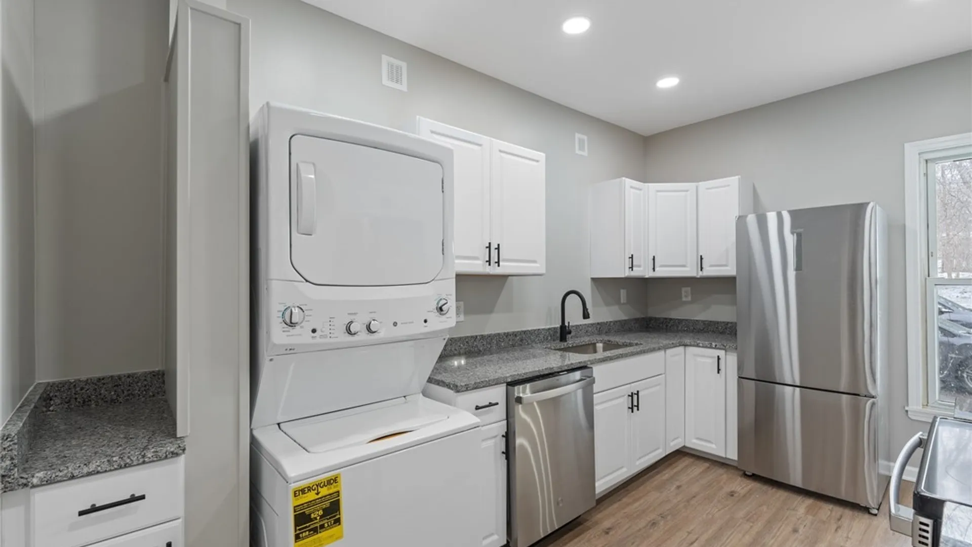 Property at 212 Lexington Avenue, Syracuse, NY 13210 6