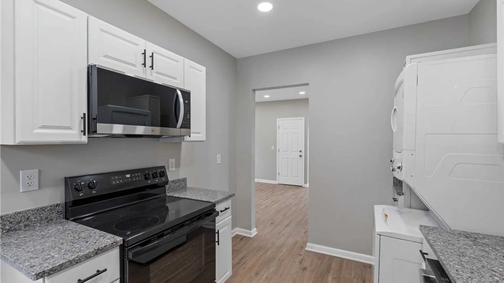 Property at 212 Lexington Avenue, Syracuse, NY 13210 8