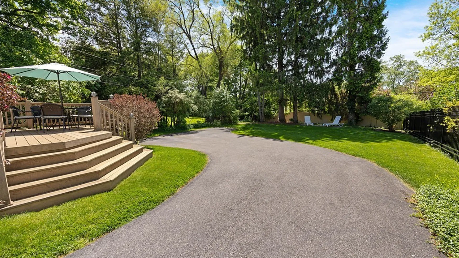 Property at 216 Standish Drive, Syracuse, NY 13224 4