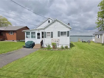 Property at 6431 State Route 90, Aurelius, NY 13034