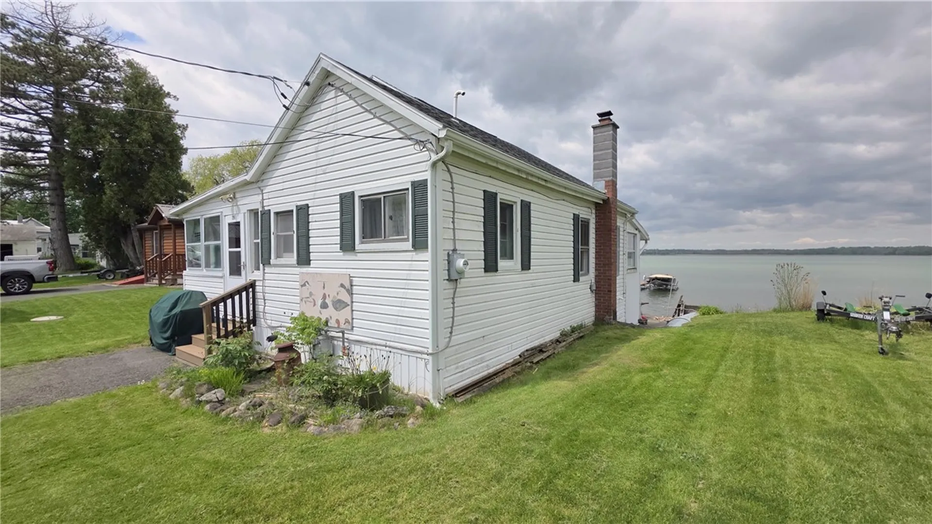 Property at 6431 State Route 90, Aurelius, NY 13034 2