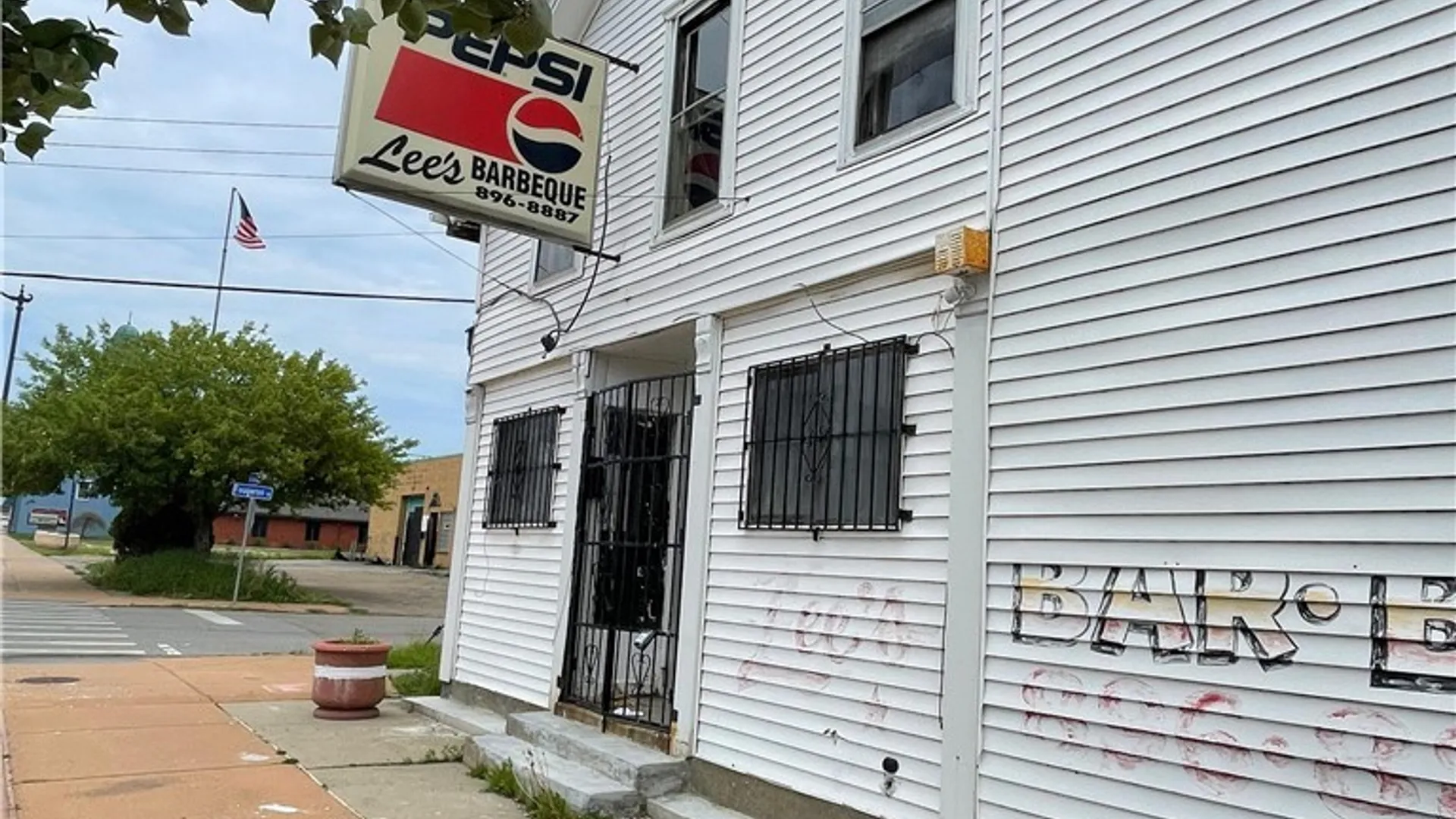 Property at 1269 Fillmore Avenue, Buffalo, NY 14211 4
