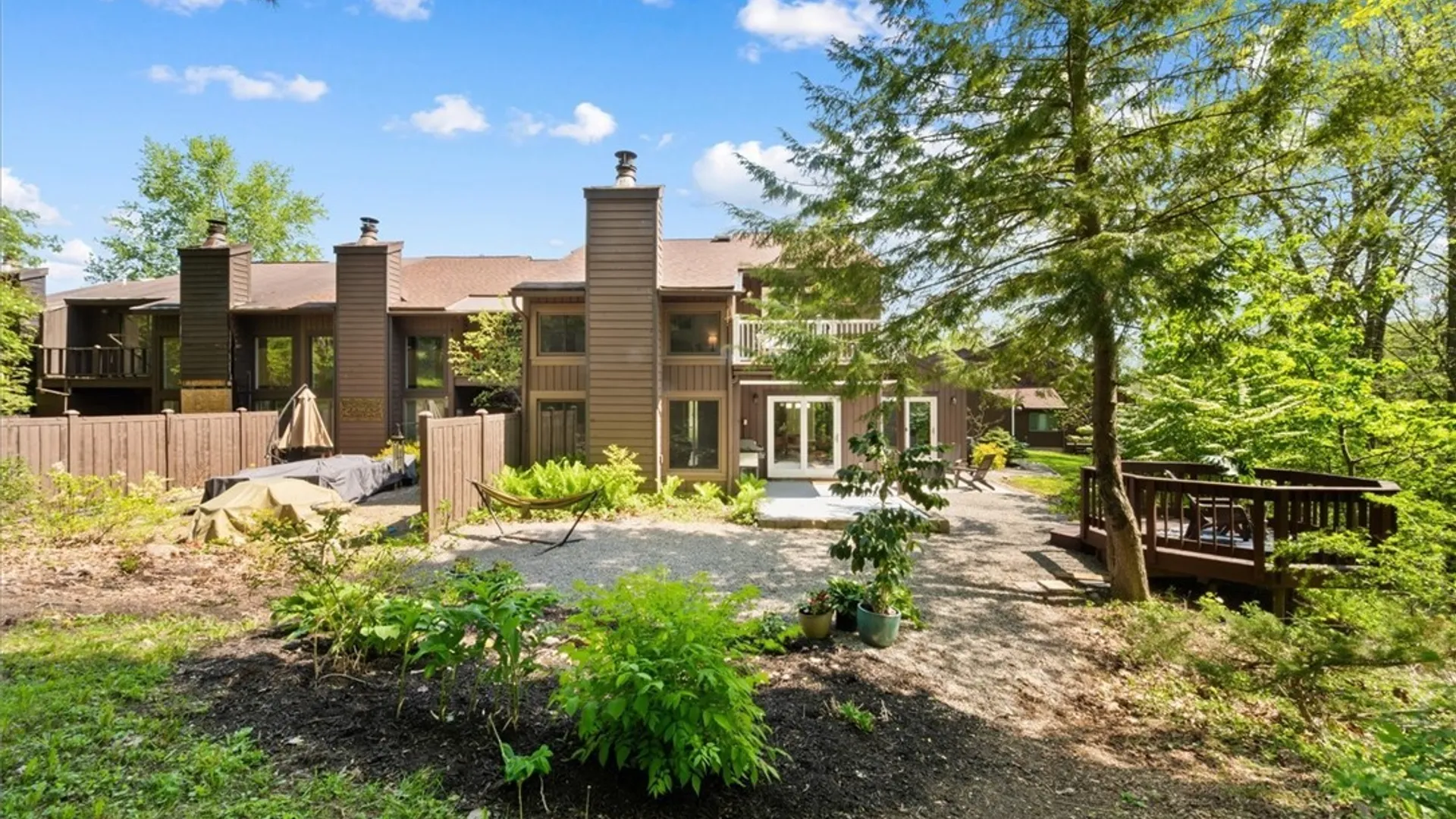 Property at 23 Jarvis Dr, Manlius, NY 13104 40