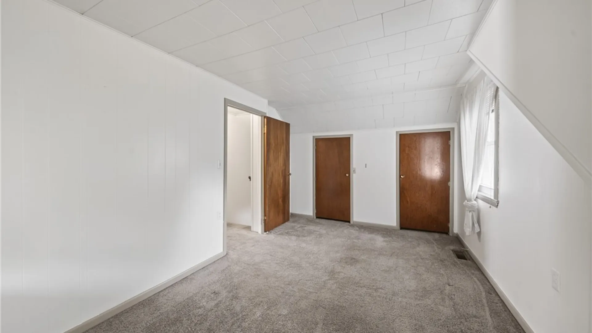 Property at 104 Church Parkway, Cicero, NY 13212 22