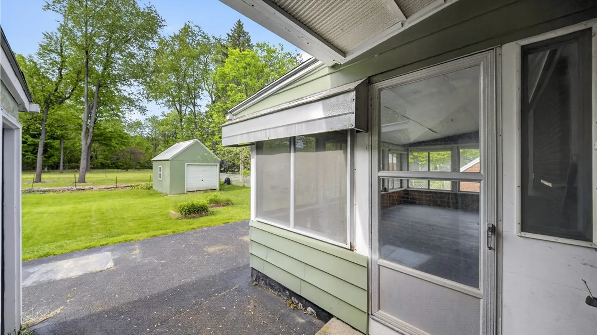 Property at 104 Church Parkway, Cicero, NY 13212 30