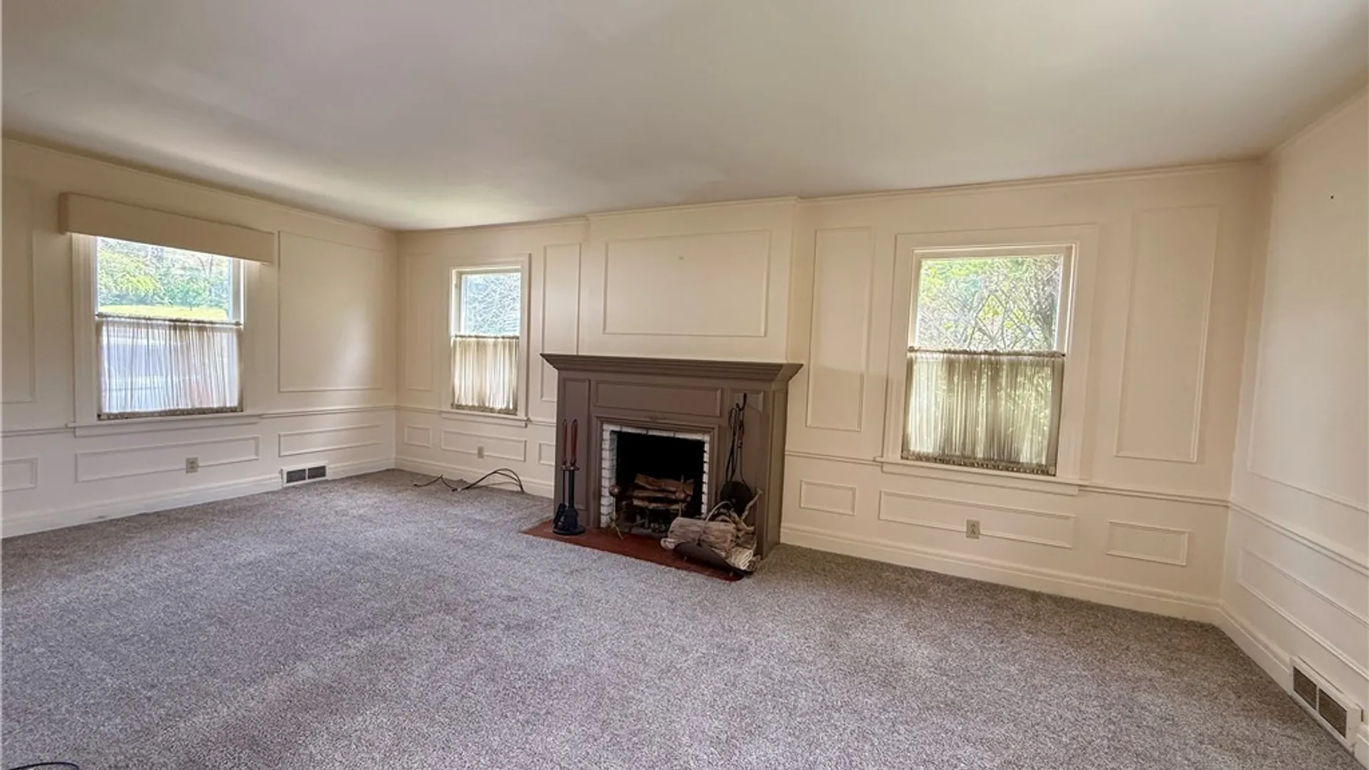 Property at 226 Interstate Parkway, Bradford Town, PA 16701 9