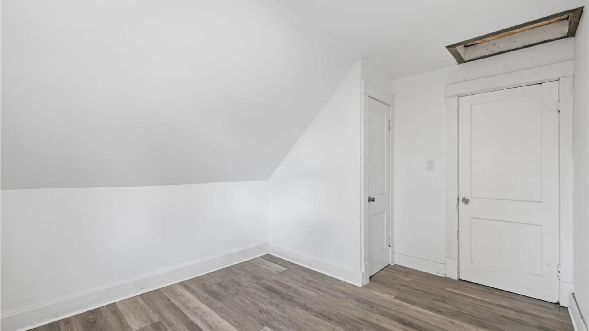 Property at 37 Navel Avenue, Buffalo, NY 14211 25