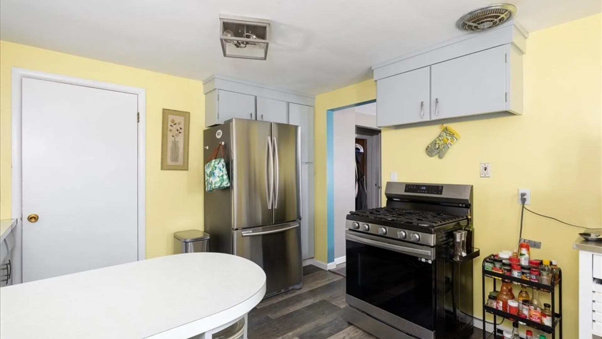 Property at 28 Parkview, Cheektowaga, NY 14225 9