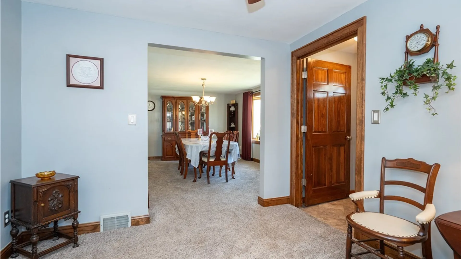 Property at 209 Oakvale Boulevard, Tonawanda, NY 14223 9
