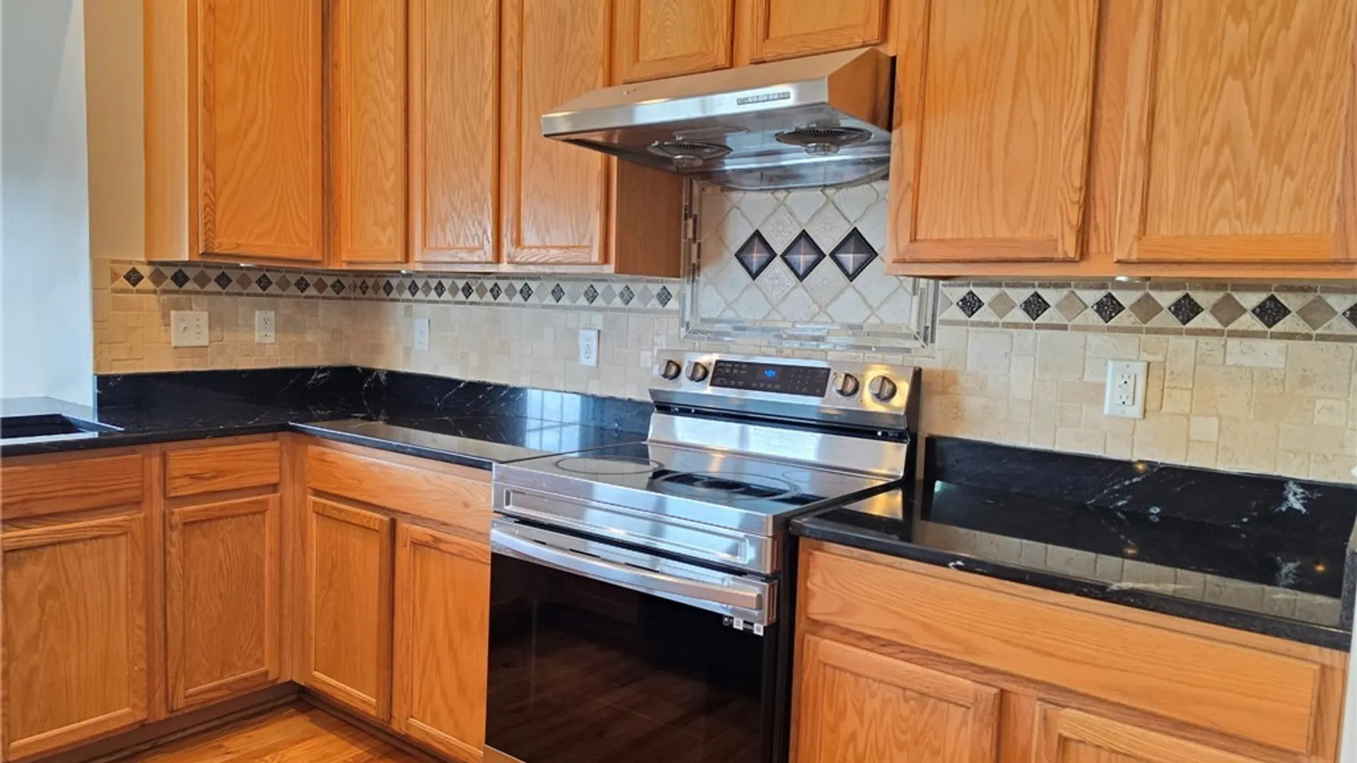 Property at 5563 Perth Course, Clay, NY 13041 8