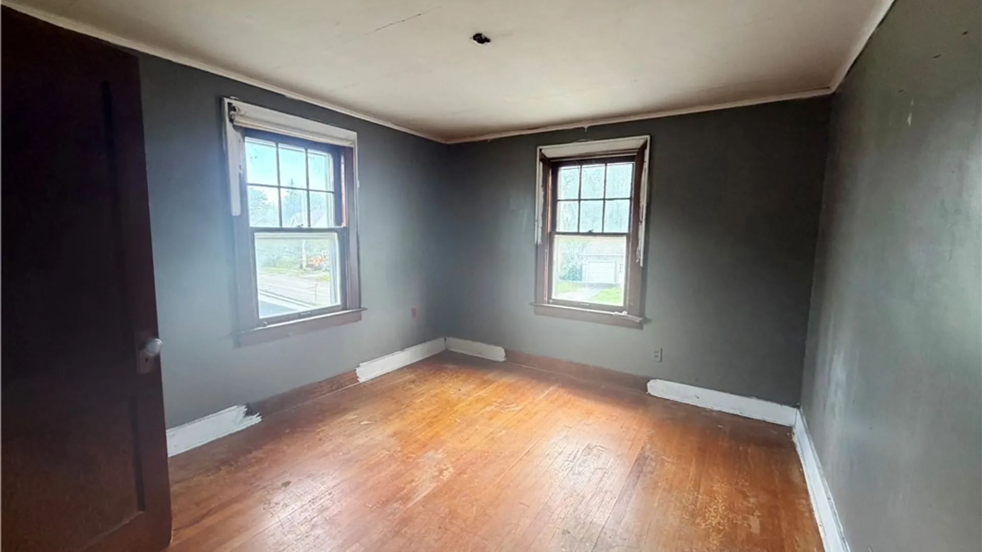 Property at 124 Baldwin Ave, Syracuse, NY 13205 5