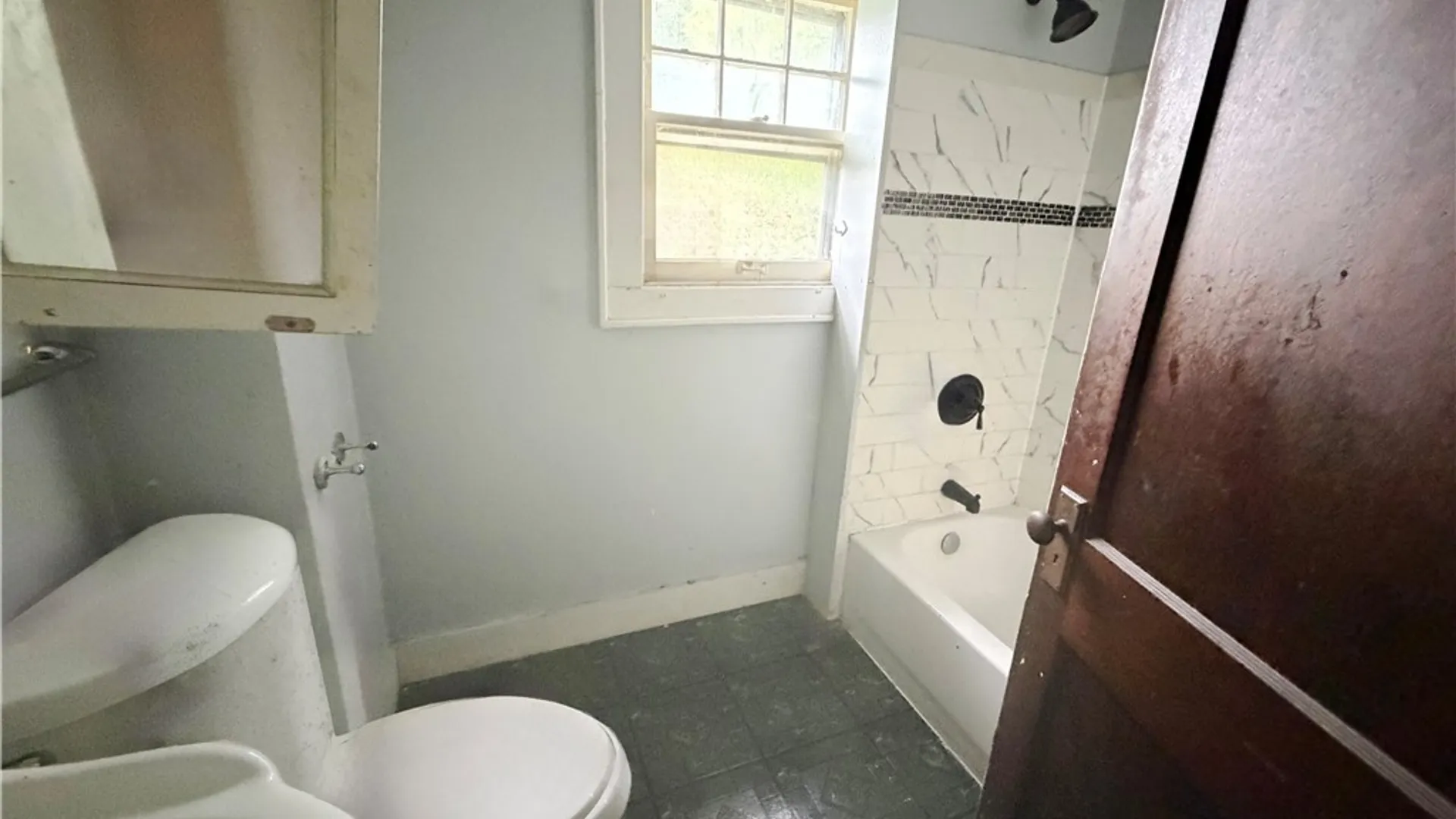 Property at 124 Baldwin Ave, Syracuse, NY 13205 8