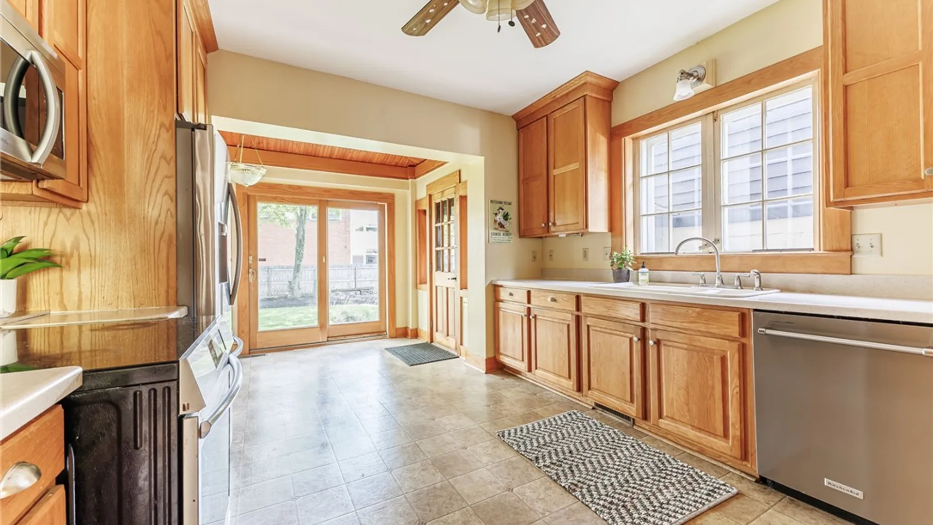 Property at 21 Rand Place, Pittsford, NY 14534 17