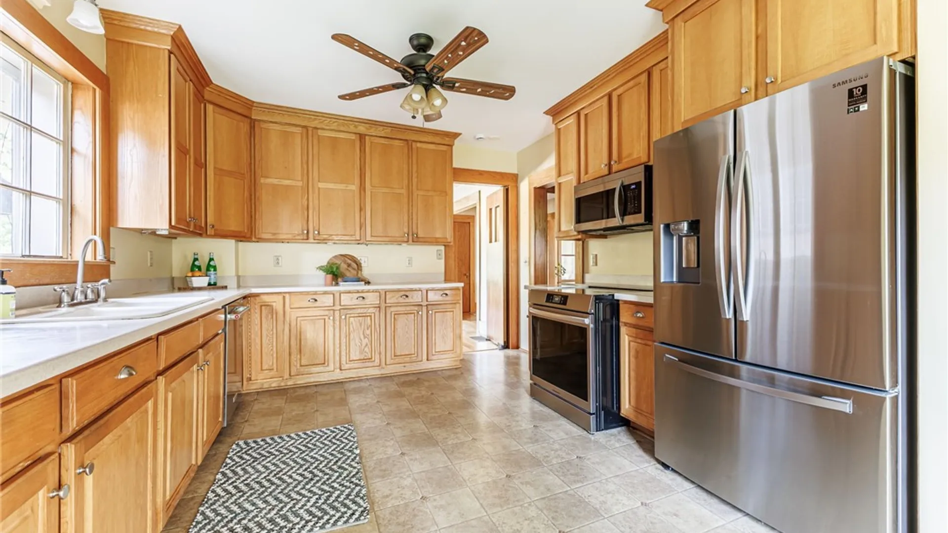 Property at 21 Rand Place, Pittsford, NY 14534 18