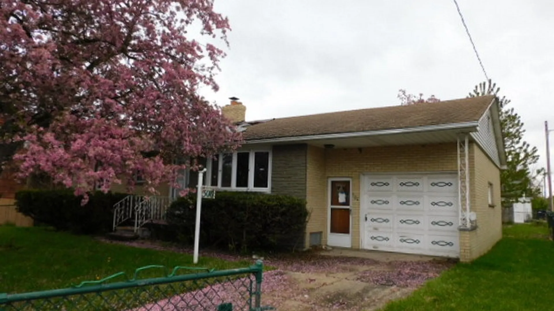 Property at 306 24th Street, Niagara Falls, NY 14303 10