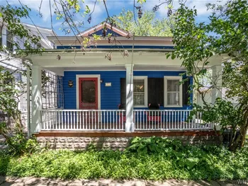 Property at 33 N Ellicott Street, Amherst, NY 14221