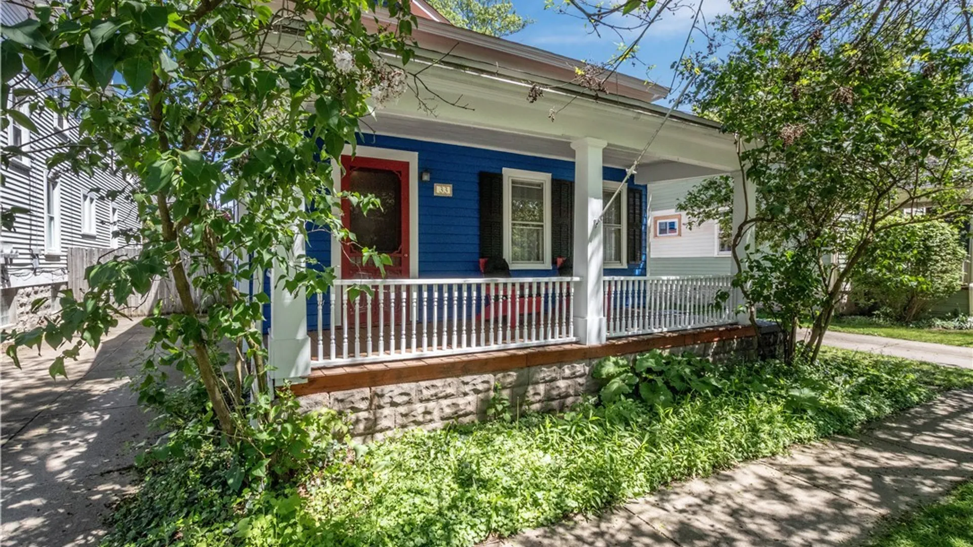 Property at 33 N Ellicott Street, Amherst, NY 14221 2