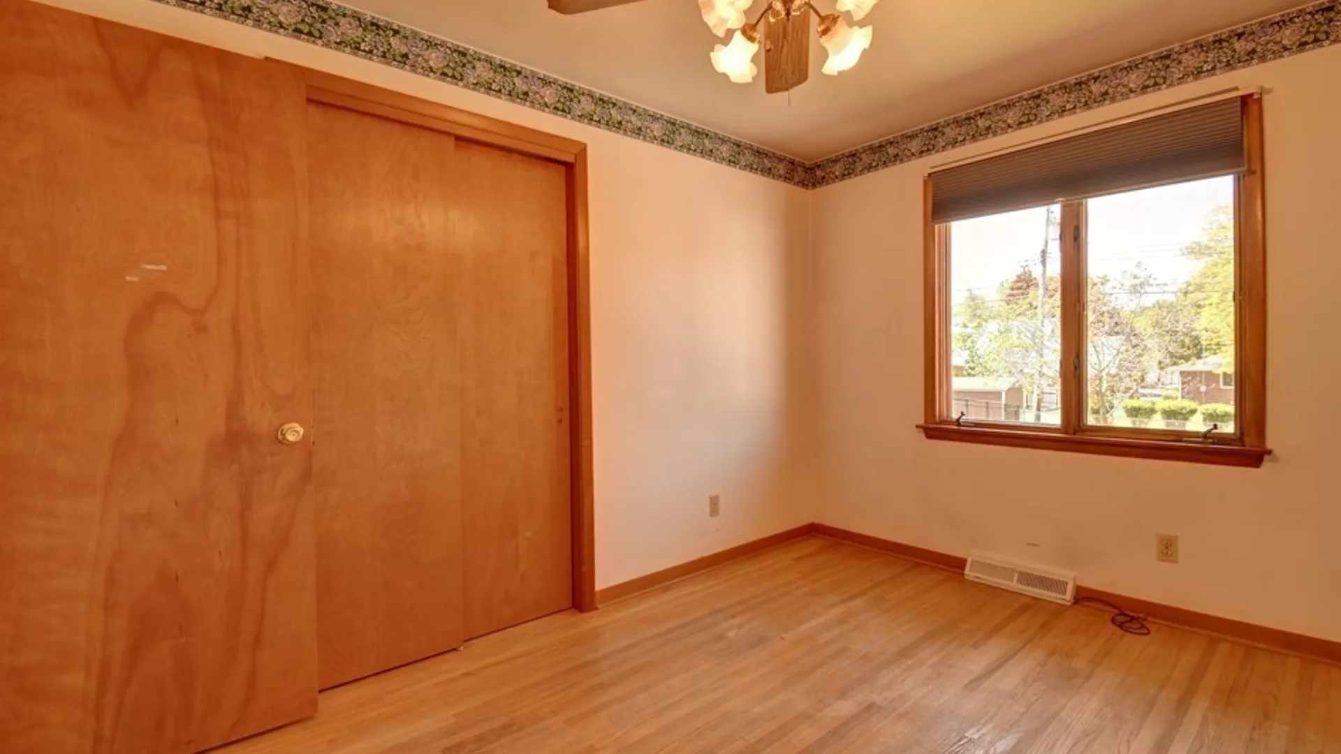 Property at 67 Greenhill Terrace, West Seneca, NY 14224 13