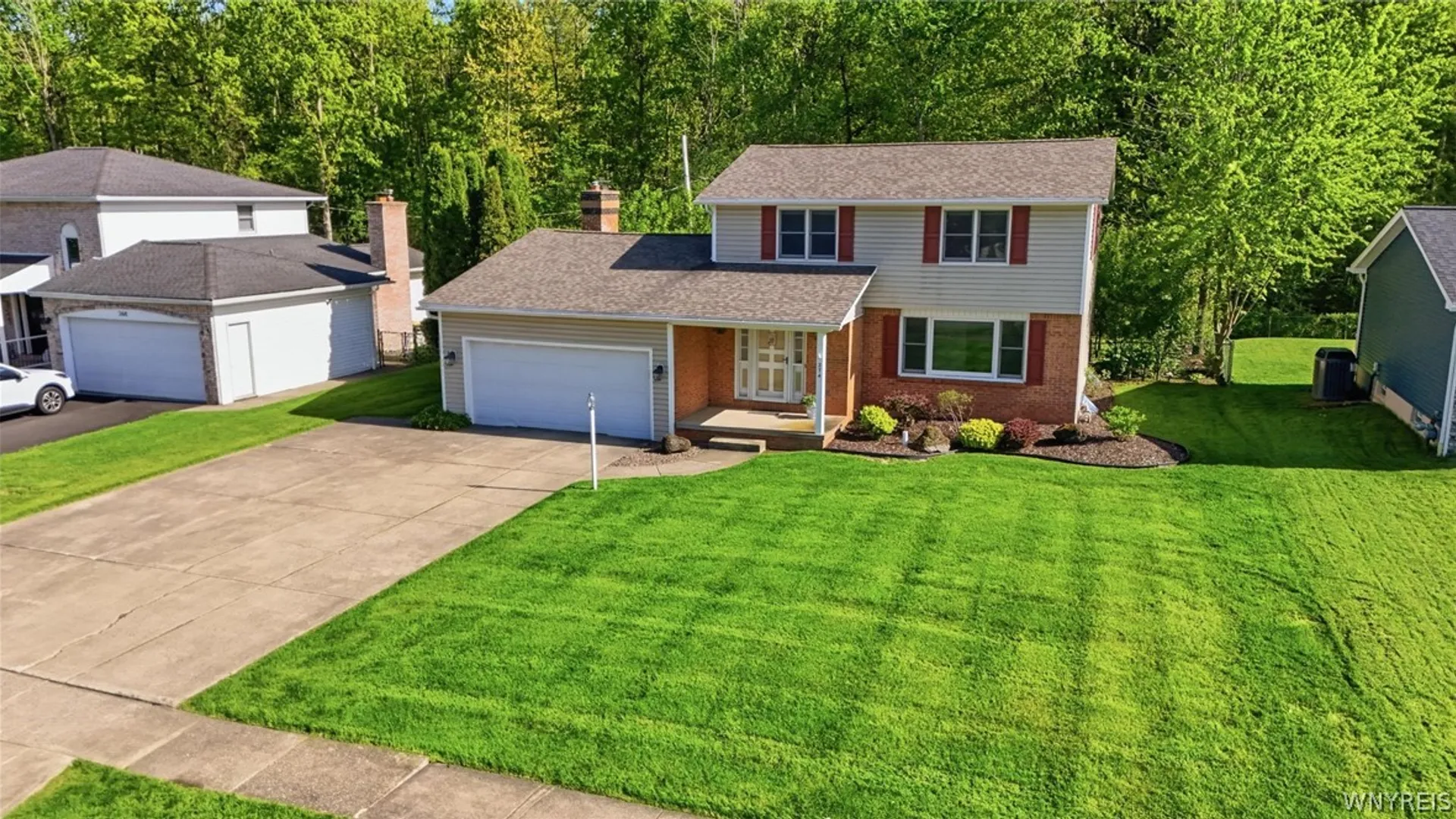 Property at 274 Fareway Lane, Grand Island, NY 14072 41
