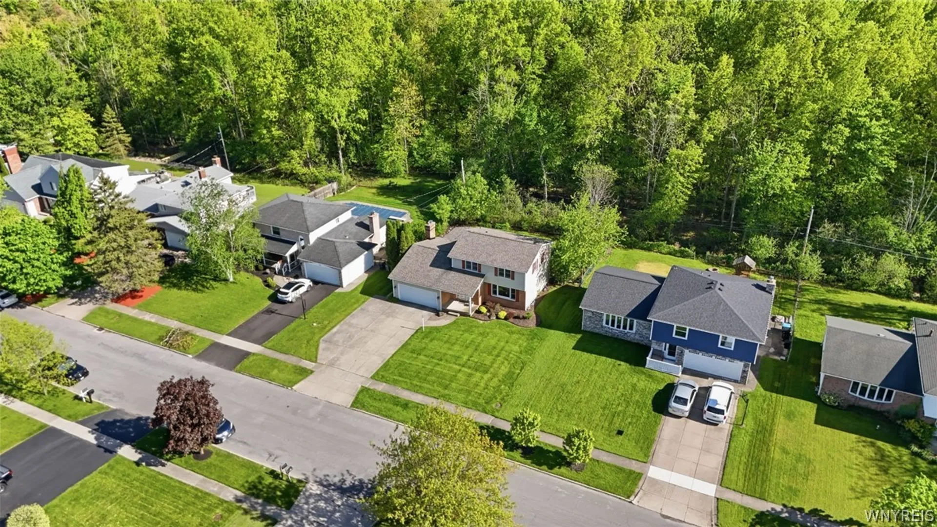 Property at 274 Fareway Lane, Grand Island, NY 14072 46