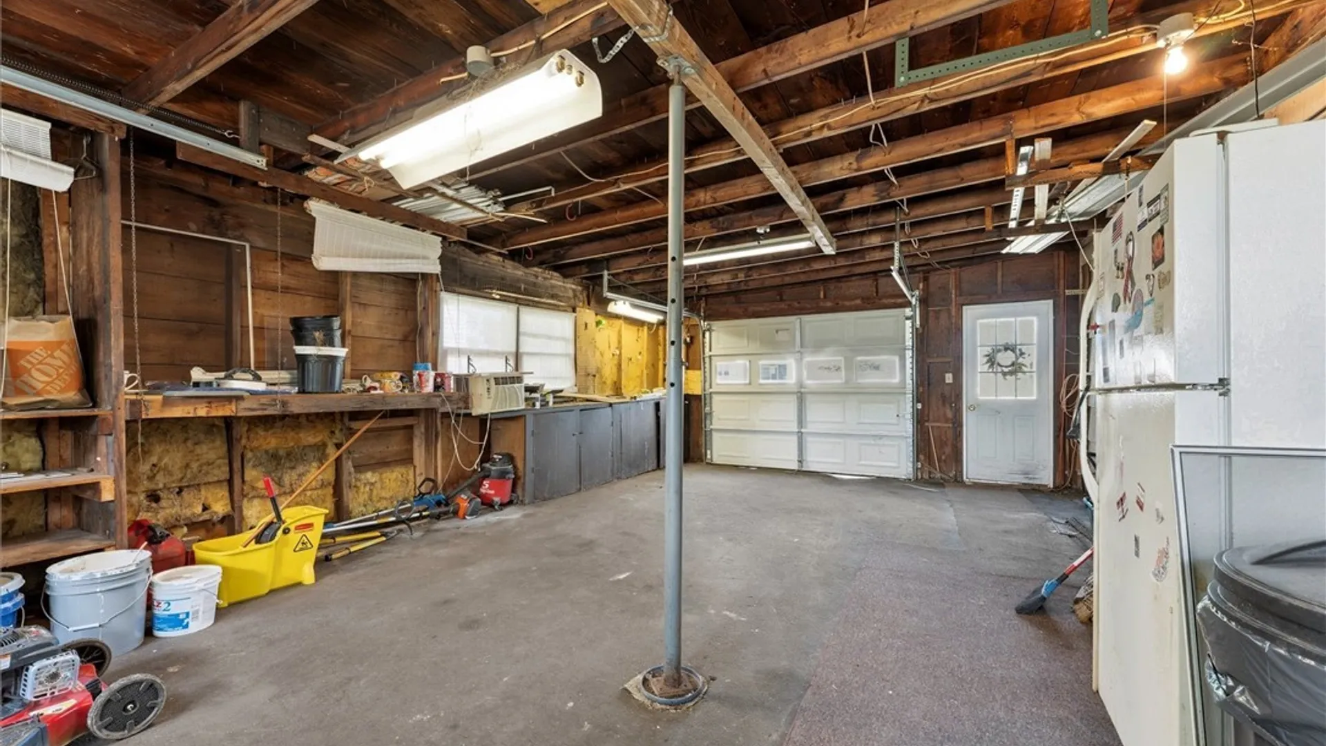 Property at 7841 John Huss Ave, Cicero, NY 13030 26