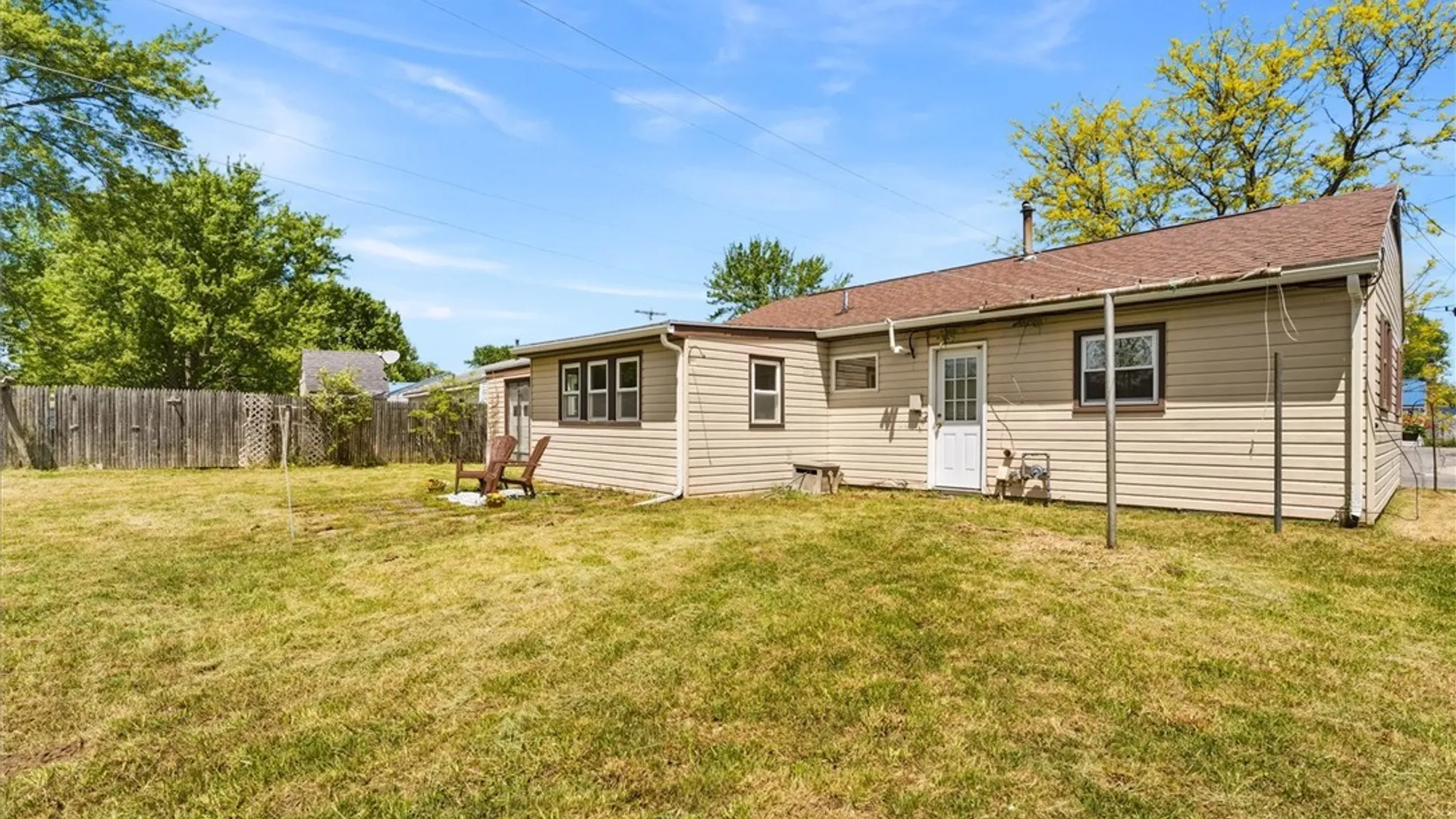 Property at 7841 John Huss Ave, Cicero, NY 13030 32