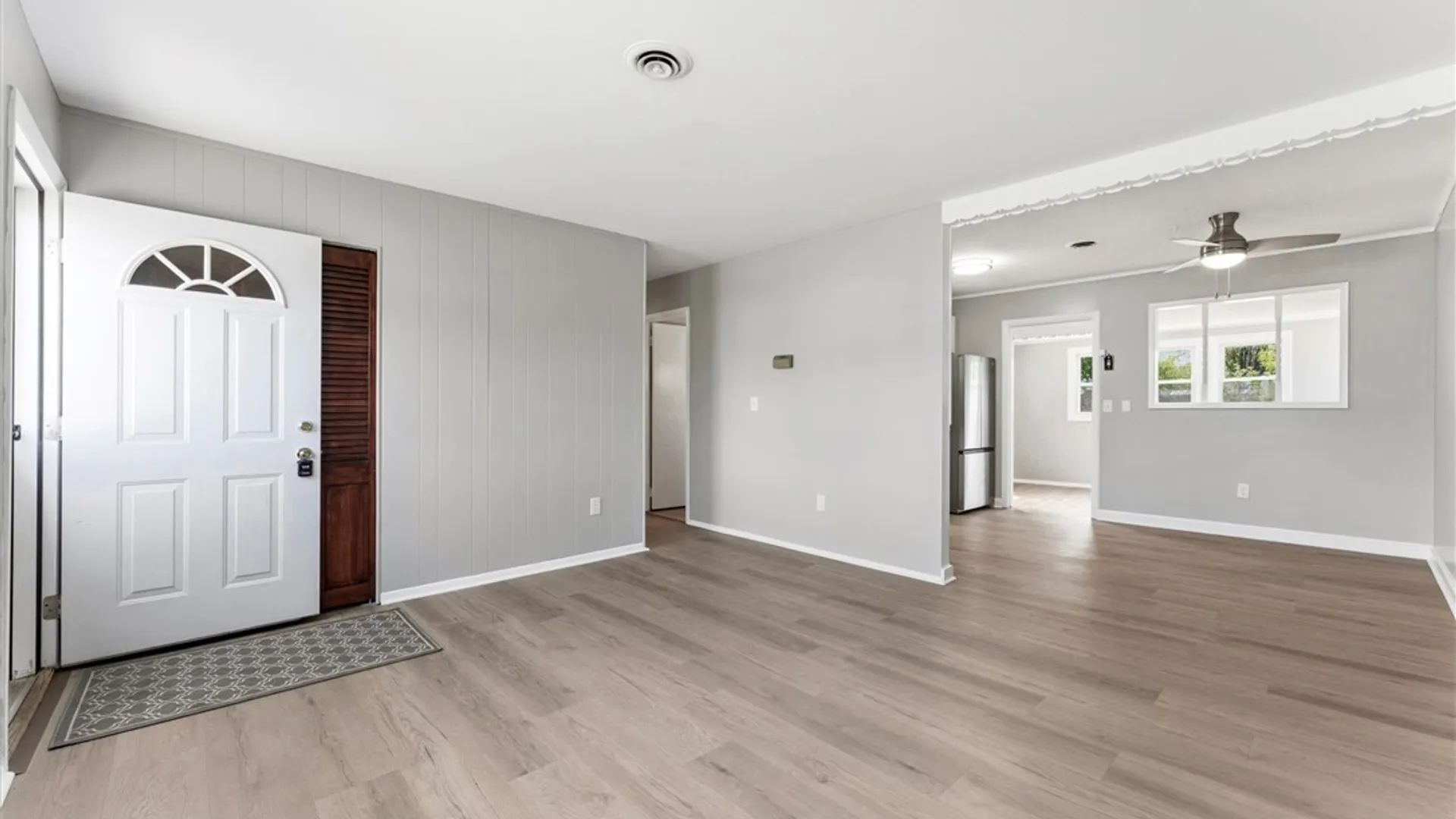 Property at 7841 John Huss Ave, Cicero, NY 13030 9