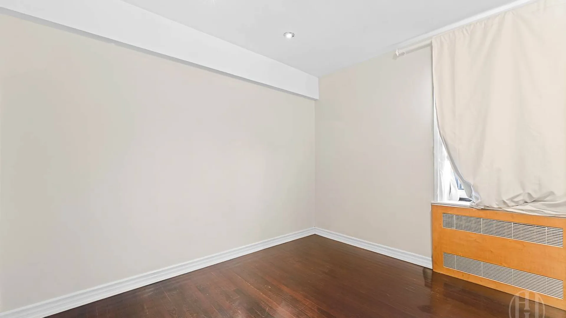 Property at 54 East 8th Street, New York, NY 10003 4