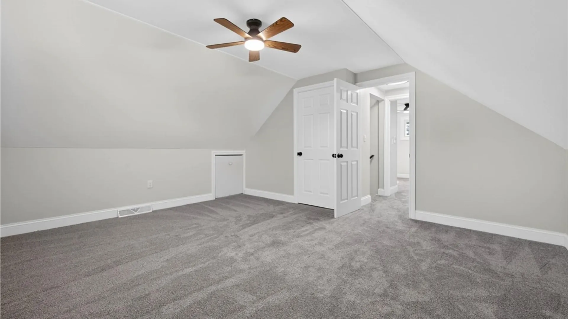 Property at 90 Irving, Cheektowaga, NY 14043 27