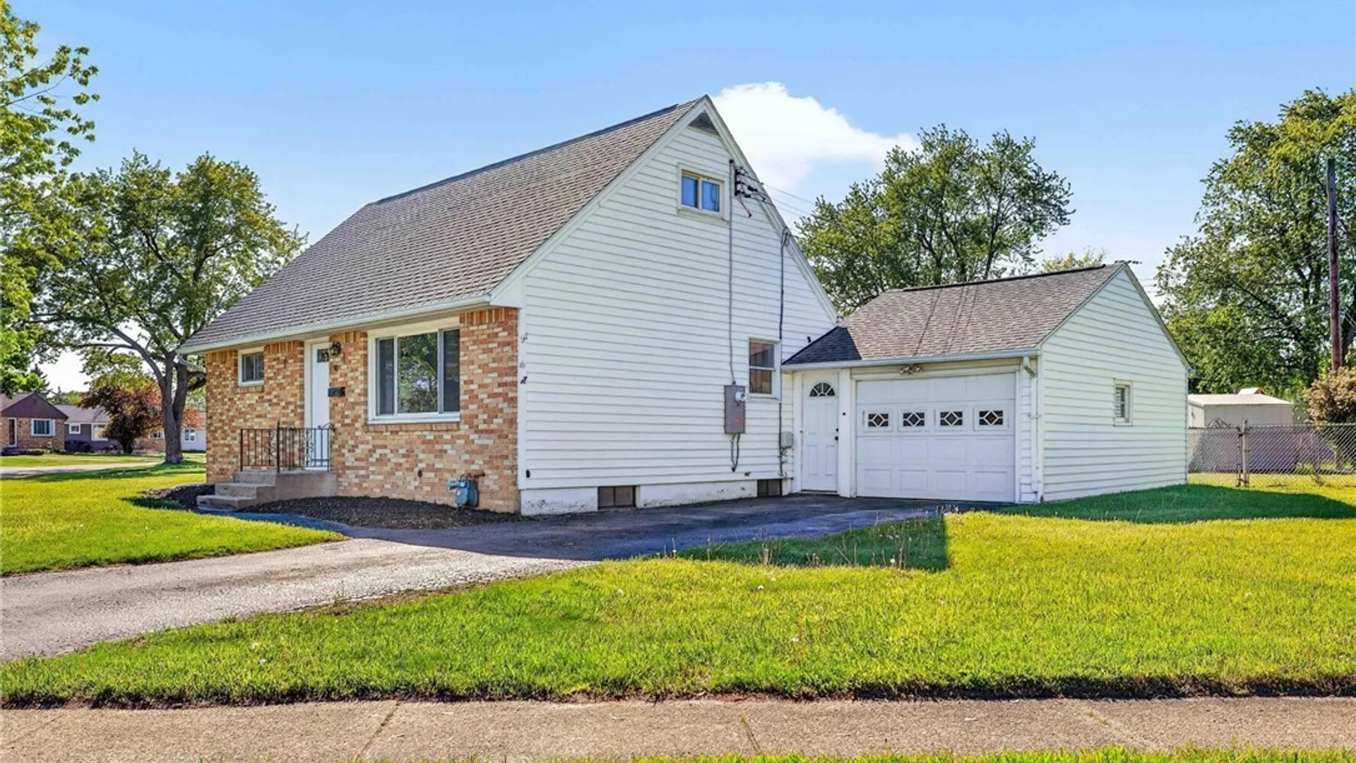 Property at 90 Irving, Cheektowaga, NY 14043 3