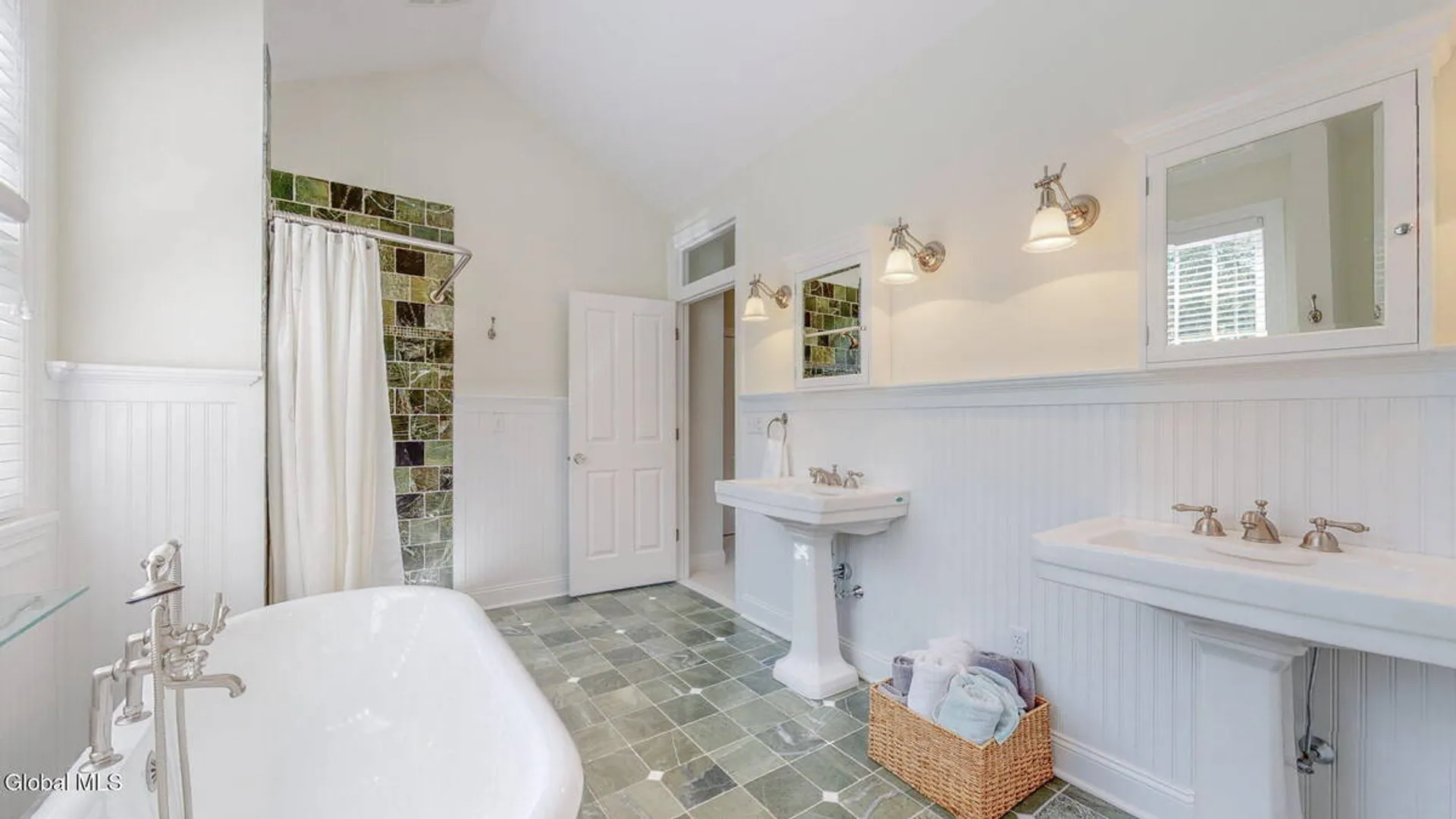 Property at 9 Stable Lane, Saratoga Springs, NY 12866 39