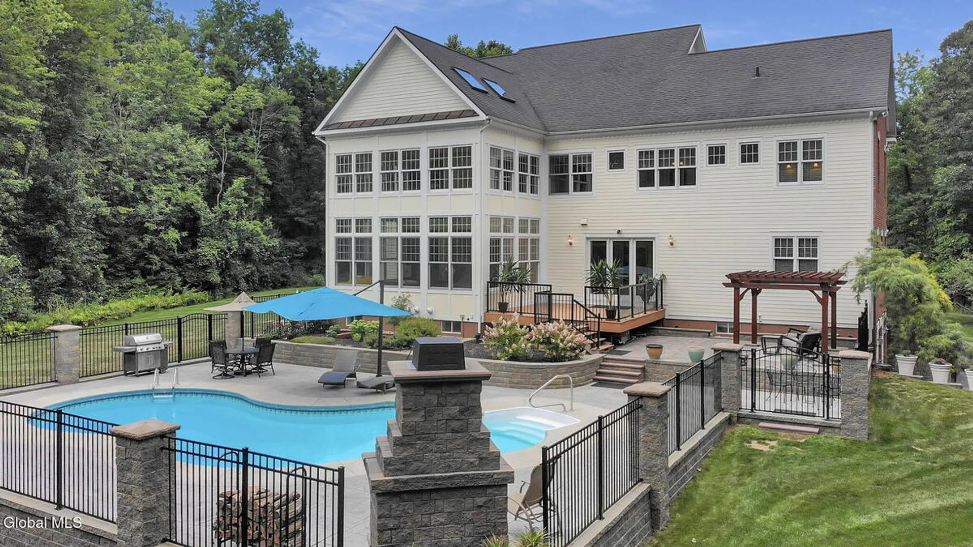 Property at 9 Stable Lane, Saratoga Springs, NY 12866 52