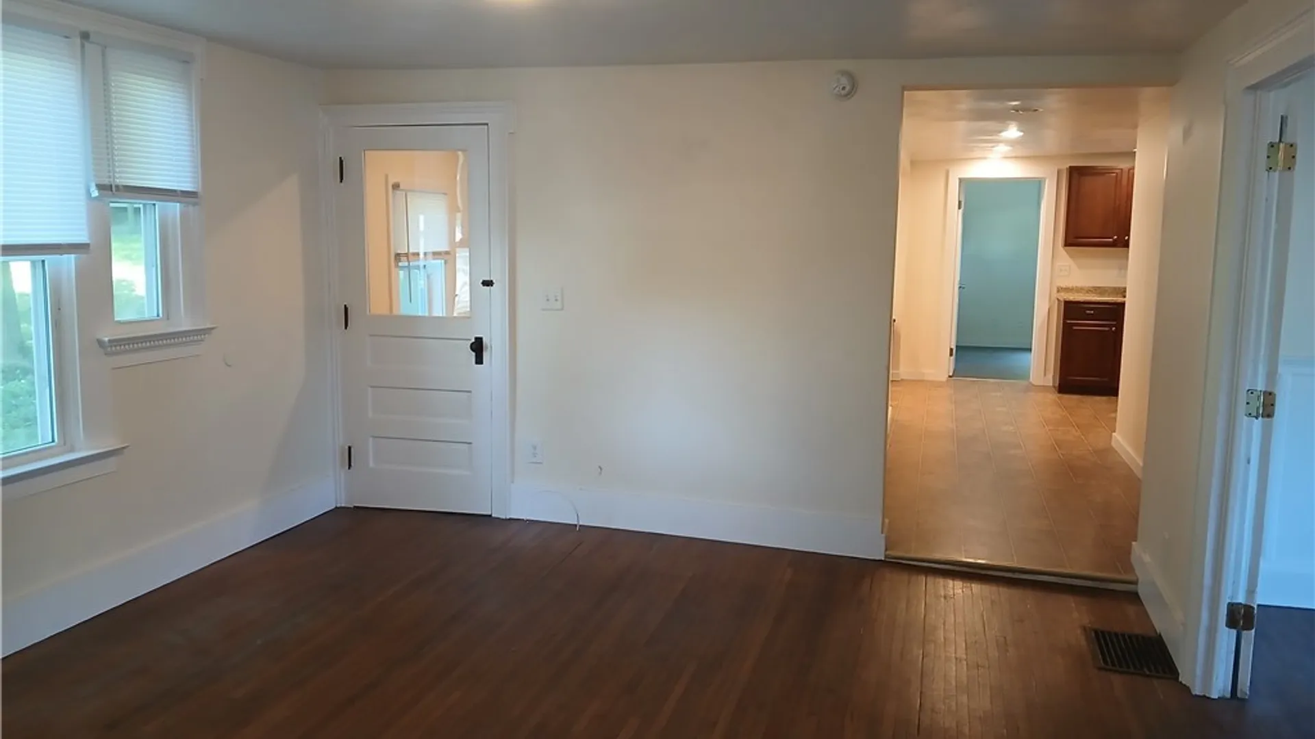 Property at 4 Murray Street, Oswego, NY 13126 5