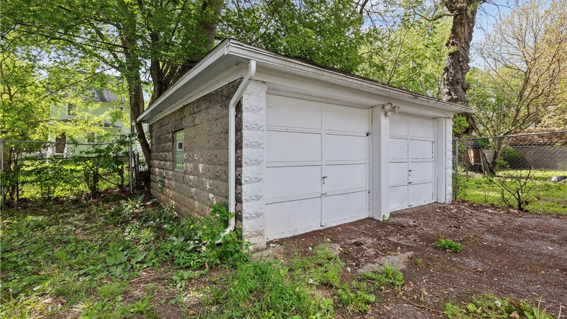 Property at 129 Hobart Street, Rochester, NY 14611 40
