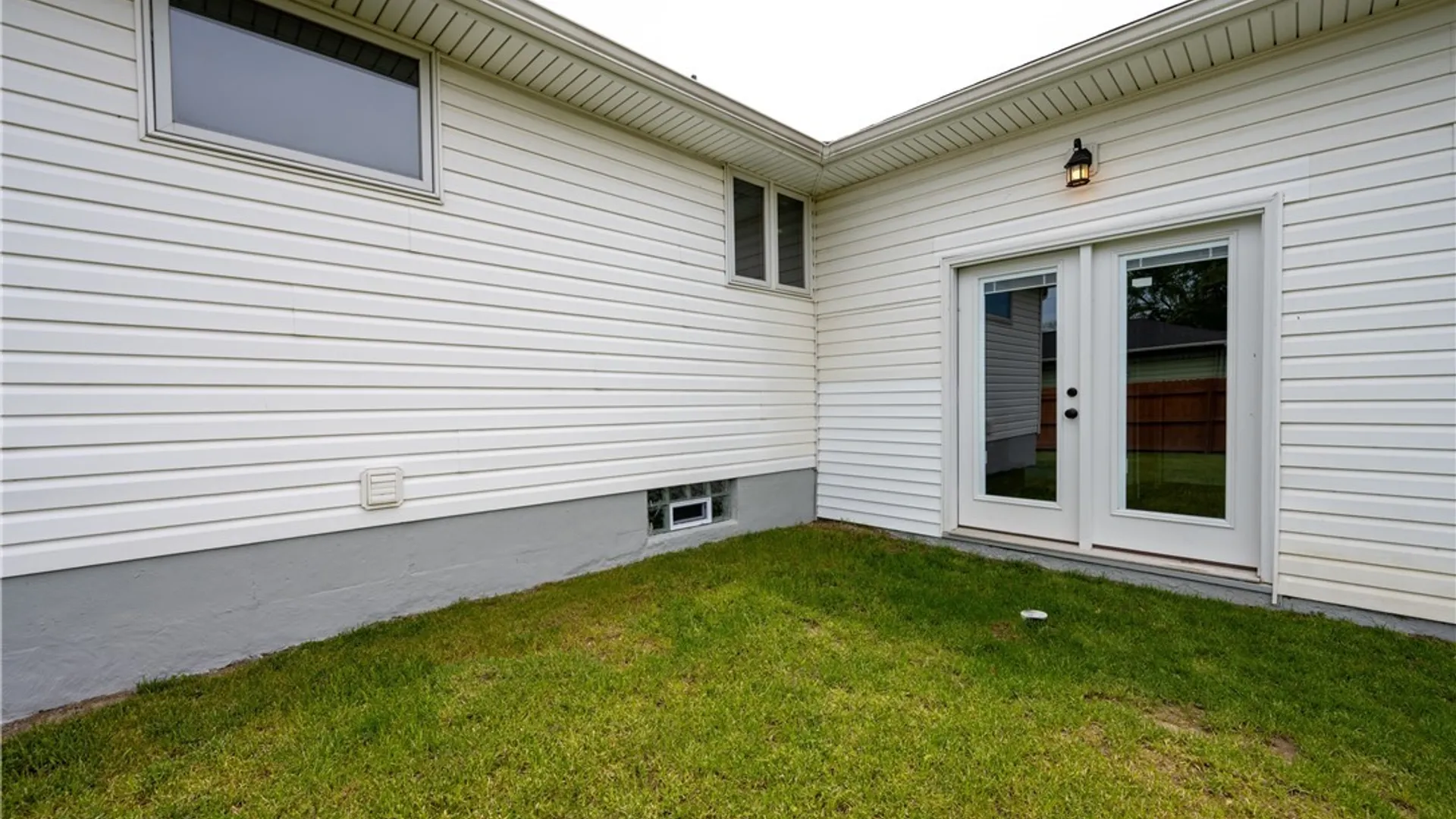 Property at 122 Smith Drive, Lackawanna, NY 14218 11