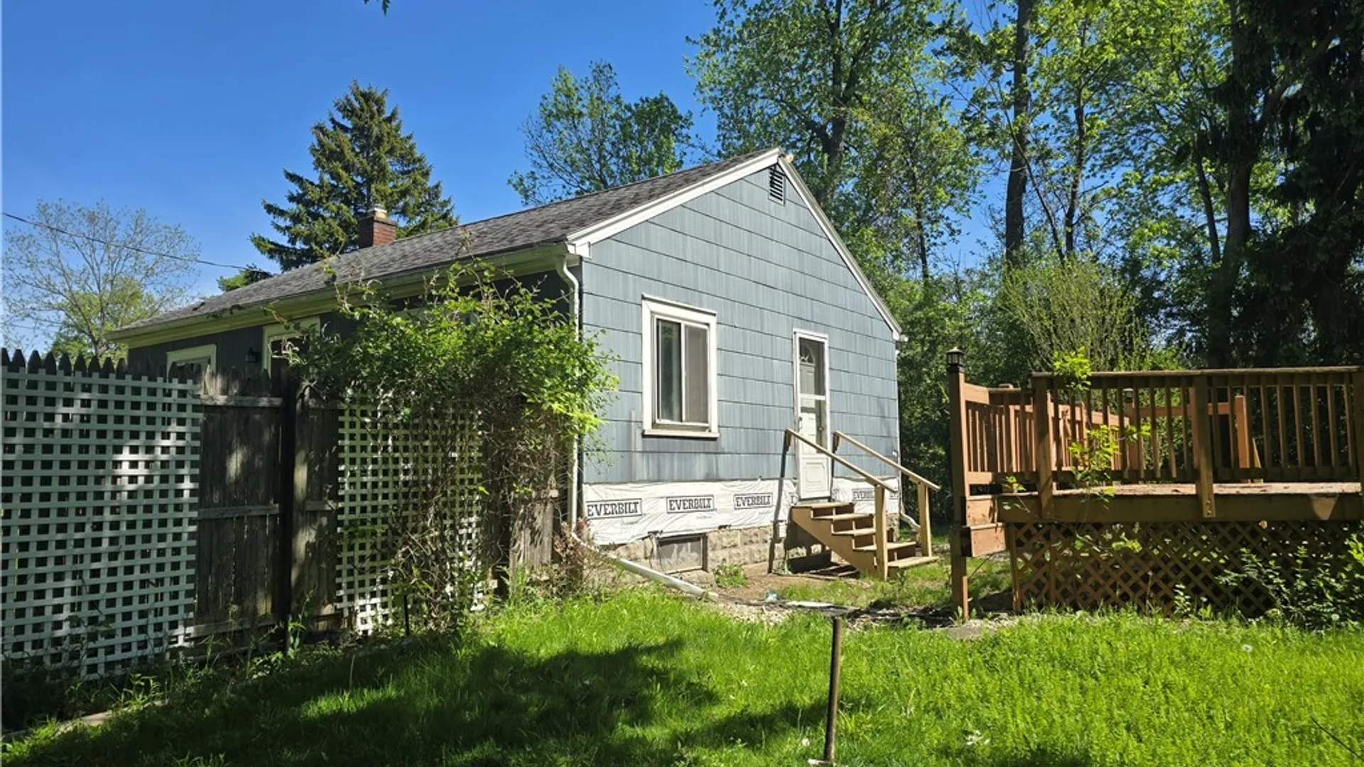 Property at 2132 Transit Road, West Seneca, NY 14224 11